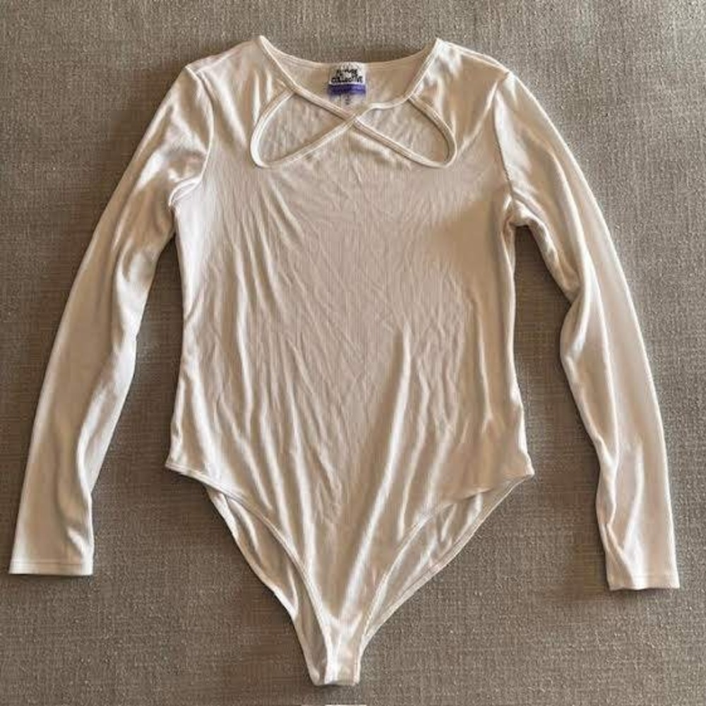 New Without Tags White Long Sleeve Bodysuit Cutout Ribbed Casual Top